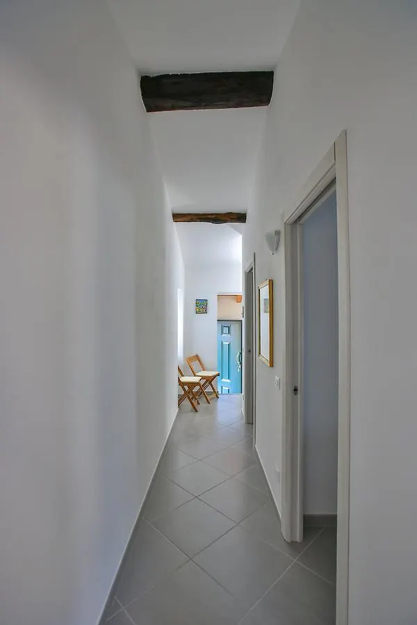 Donadelmar2 Apartment Riomaggiore 0*,  Italy